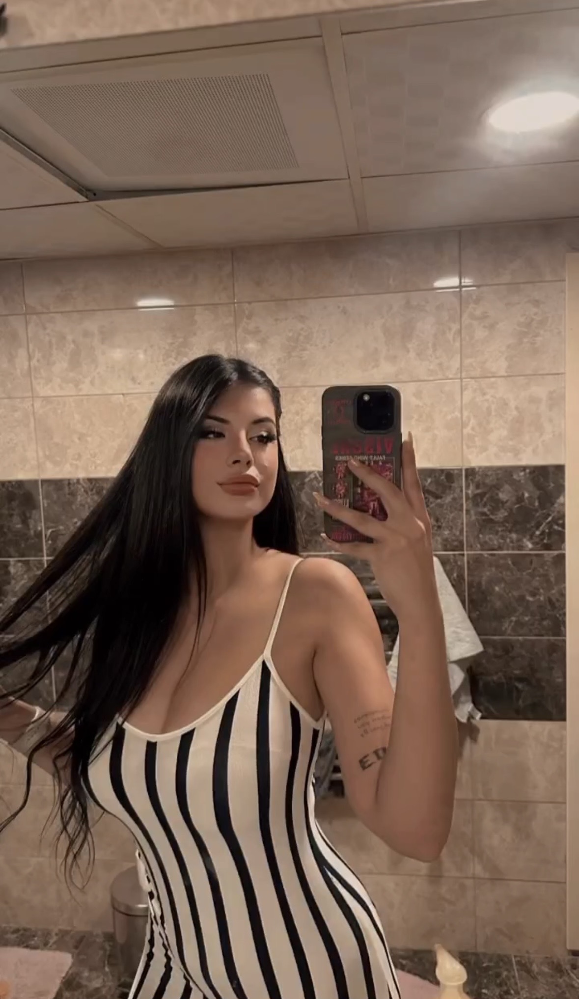 Karakoca Kırgız Escort İrem