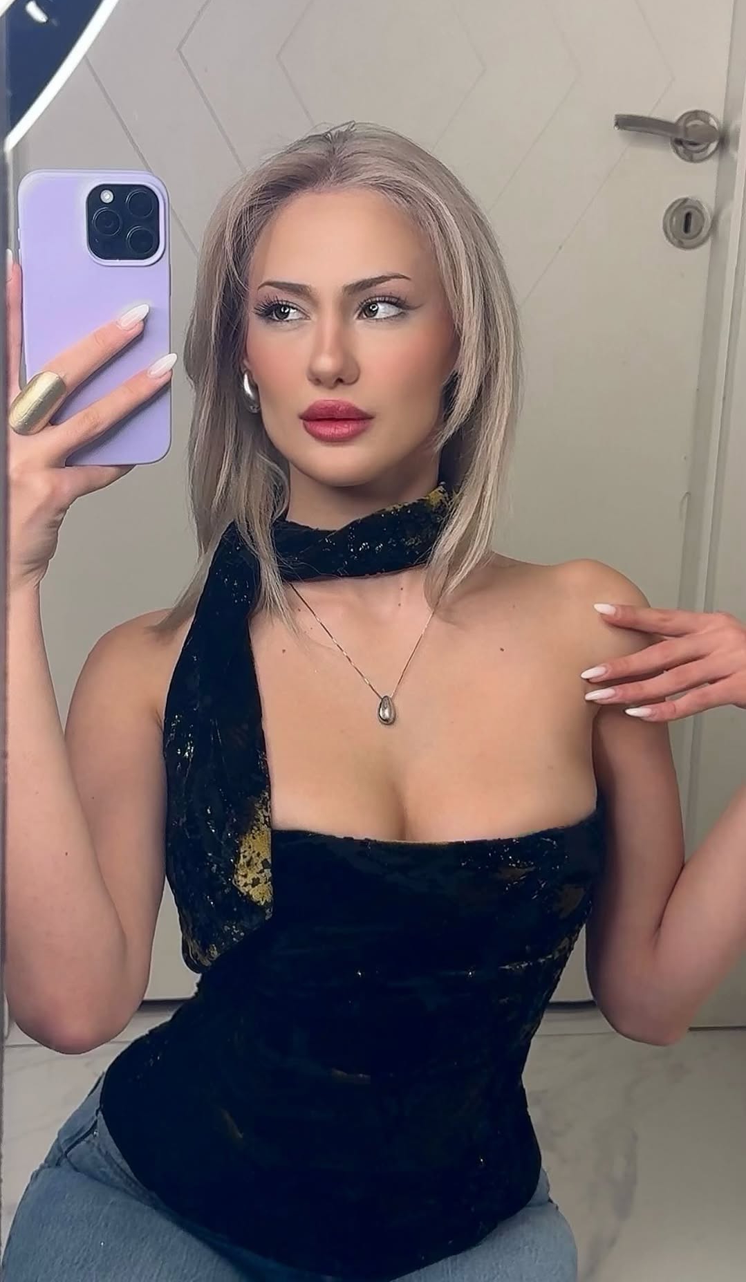 Rüştiye Kadın Gibi Kadın Bayan Escort Nihal
